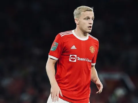 12 chữ ký của Ole Gunnar Solskjaer và tương lai dưới thời Ten Hag