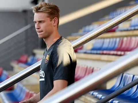 Bị tổn thương ở Barca, De Jong sẽ được chữa lành ở M.U