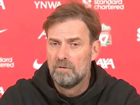 Klopp nổi giận với Premier League