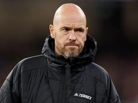 "Không đời nào cậu ấy lại không muốn đến Man United"