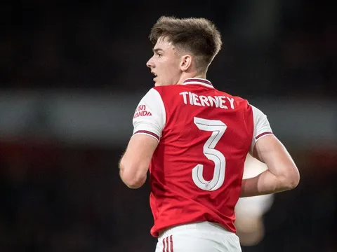 "Cầu thủ Arsenal đó tạt bóng dứt khoát, kỹ thuật, sẽ được Aubameyang chú ý"