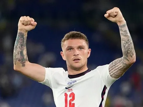 Reece James chấn thương, Chelsea cạnh tranh hậu vệ với Man United