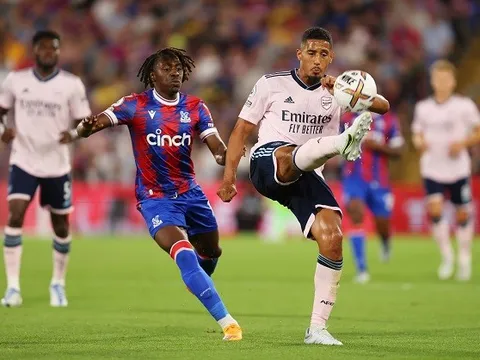 William Saliba có thể mang số áo mới