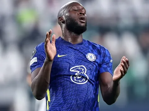 Trước Lukaku, Chelsea từng chi tiền cho những bom xịt nào