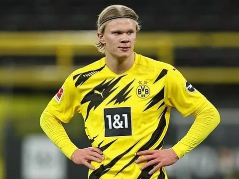 "Ngay cả khi Man City chiêu mộ Haaland, cậu ấy cũng không nên rời đi"