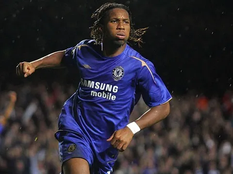 10 cầu thủ Chelsea chiêu mộ mùa Hè 2004: Từ Cech, Robben đến Drogba