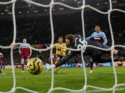 10 con số ấn tượng của vòng 16 EPL: Rashford 'hủy diệt'; 'Di sản' Emery sáng rực