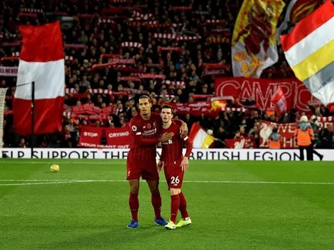 10 hình ảnh đẹp nhất vòng 12 EPL: 'Pháo đài' Anfield; Quỷ đỏ hồi sinh