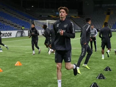 10 'ngọc thô' Solskjaer vừa gọi, ai đủ sức nối gót Greenwood và Williams?