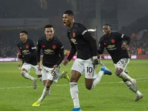 10 thống kê đặc biệt sau vòng 13 EPL: 'Vua thoát nạn' Man Utd; Hoàn hảo Mourinho!