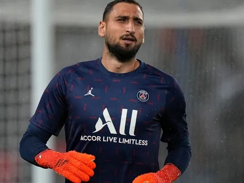 10 thủ thành đắt giá nhất hiện nay: "Tiểu Buffon" sánh ngang 1 cái tên