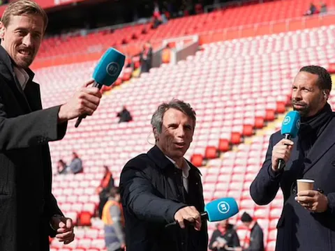 Rio Ferdinand choáng váng với bàn thắng của Diogo Jota