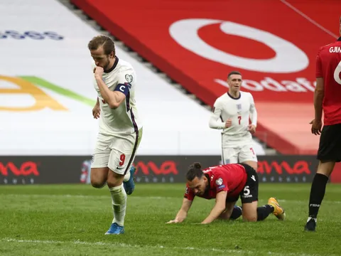 Kane còn không mau rời Spurs, gia nhập Man Utd
