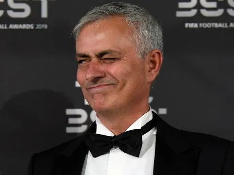 Mourinho bất ngờ xác nhận vai trò mới, "lật kèo" đối tác của Tottenham