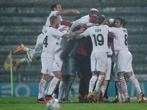 HLV AC Milan xúc động với chiến thắng sau 12 lượt đá penalty