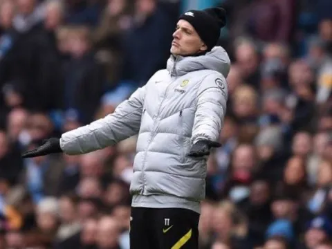 Chelsea kém Man City 13 điểm, Tuchel liên tưởng đến Liverpool