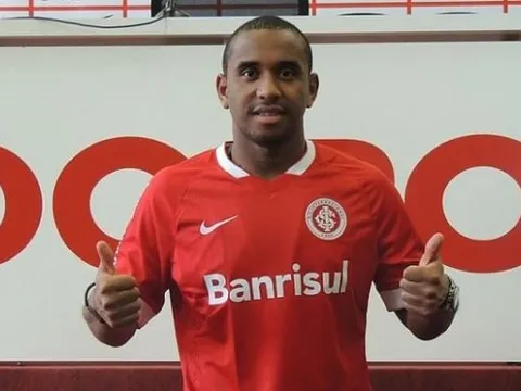 11 cầu thủ rời Man Utd vĩnh viễn trong các kỳ chuyển nhượng tháng Giêng