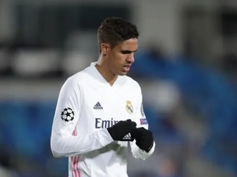 Real chốt giá khủng, Varane coi như "bít cửa" đến Man Utd?