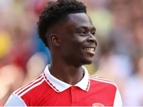 Người cũ giục Liverpool chiêu mộ "ma tốc độ" của Arsenal