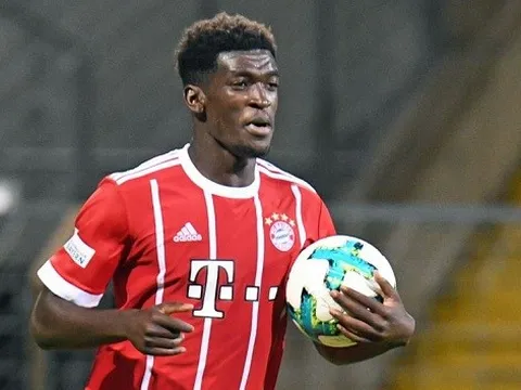 'Sát thủ Phần Lan' cô đơn, Norwich để mắt đến 'máy làm bàn' của Munich