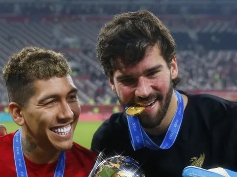 SỐC! Liverpool nguy cơ mất luôn cả Alisson và Firmino