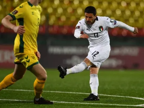 Xavi chỉ trích học trò vì không phạm lỗi trong bàn thua thứ 2