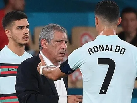 12 thống kê Bỉ 1-0 BĐN: Lời nguyền vô địch; Đội quân tệ hại của Santos