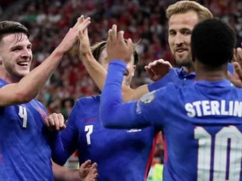 Thống kê Hungary 0-4 Anh: Sao Man Utd hóa sát thủ trên không