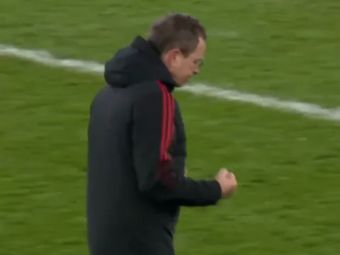 M.U chi lương khủng, quyết chiêu mộ trụ cột Chelsea