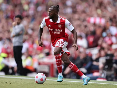 Chủ tịch đàm phán chiêu mộ sao Arsenal