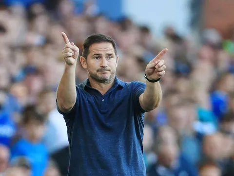Lampard lên tiếng về chữ ký 50 triệu bảng của Chelsea
