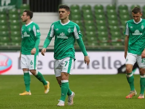 Werder Bremen rớt hạng sau 40 năm