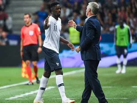 "Bom xịt" Barcelona thăng hoa cùng Martial