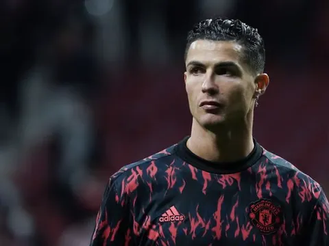 14 cầu thủ sẵn sàng nối gót Ronaldo rời Man Utd