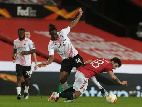 14 thống kê Man Utd 1-1 AC Milan: Bruno vẫn quá khủng; Lịch sử gọi tên Amad Diallo