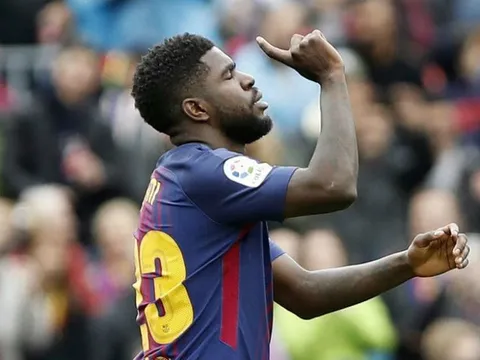 "Chuyên gia nằm cáng" trở lại, Barca khỏi lo vụ tẩy thẻ của Pique