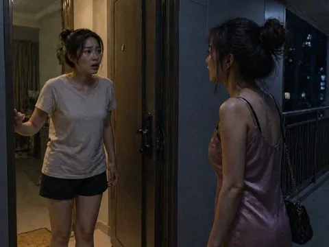 11 giờ đêm đồng nghiệp mới cưới sang nhà tôi kể chuyện đêm tân hôn, vài lời chị nói khiến tôi vội đi tìm chồng chị