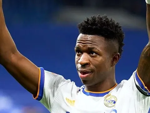 Antony gửi thông điệp cho Vinicius