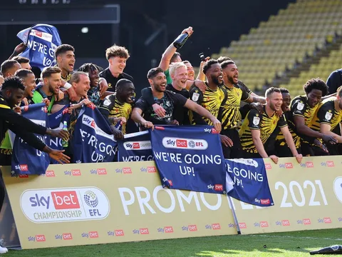 CHÍNH THỨC! Premier League đón "tân binh" thứ 2, sự trùng hợp thú vị