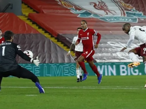 'Tội đồ' Liverpool cảm ơn đồng đội sau trận thắng Arsenal