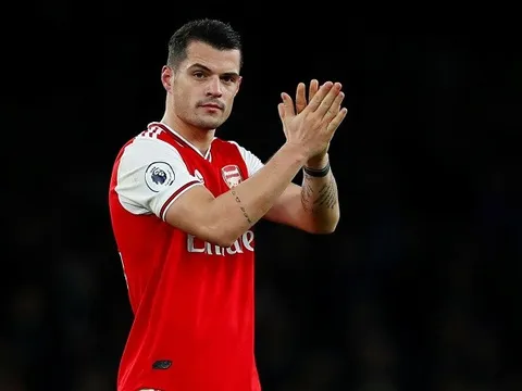 Man Utd chốt giá bán Bailly gây sốc