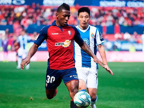 CĐV Chelsea lo lắng, Mason Mount gửi ngay thông điệp