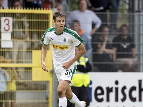 Lần đầu được gọi lên tuyển Đức, sao Monchengladbach phản ứng ra sao?