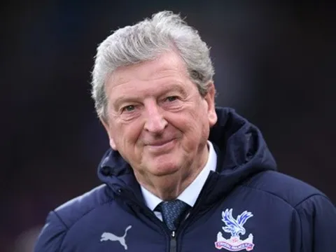 "Sẽ là rất khó để cậu ấy được đá chính ở Man Utd"