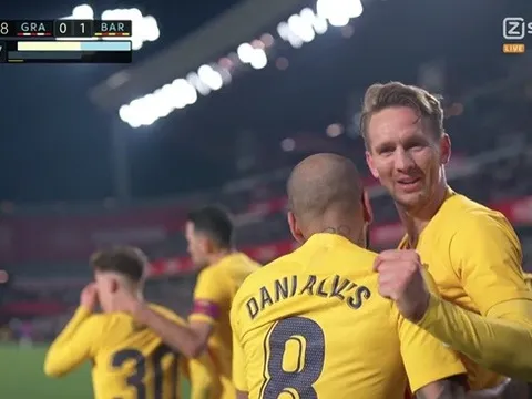 Học Man Utd, Tottenham hoàn toàn có thể đánh bại Liverpool