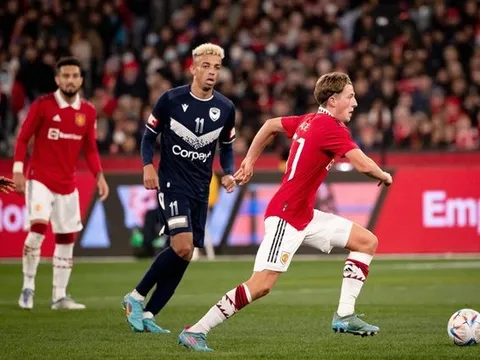 2 báu vật của Man Utd đã sẵn sàng 'hất cẳng' Fred và McTominay