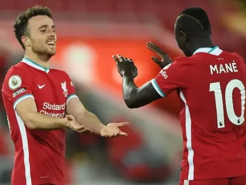 2 cầu thủ Liverpool phải cẩn trọng ở trận tái đấu Benfica