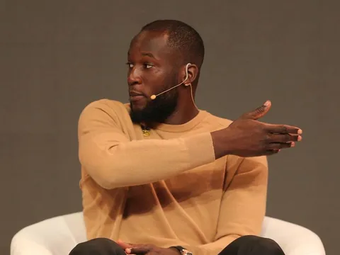 Lukaku tuyên bố sốc về người đại diện