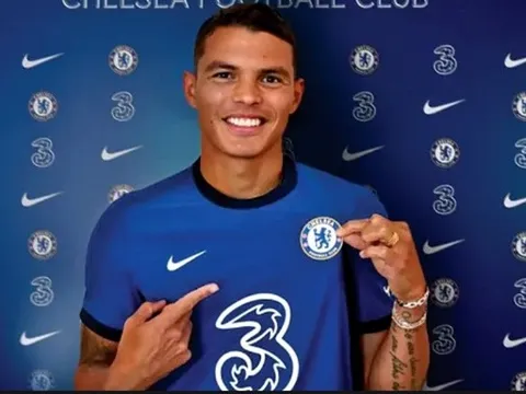 2 'đặc vụ" bí ẩn có công giúp Chelsea chiêu mộ Thiago Silva