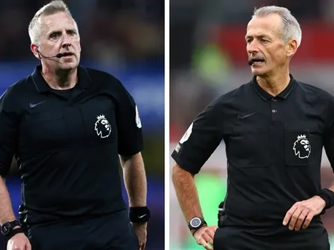 2 trọng tài Premier League nghỉ hưu cuối mùa giải